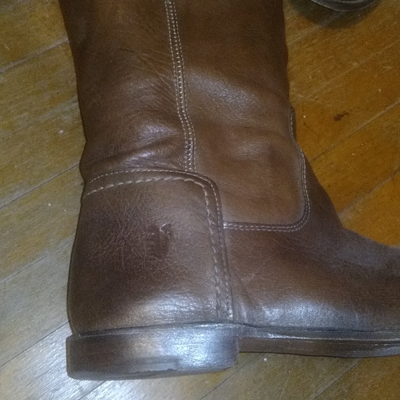 Frye Boots lightly worn - Picture 3 of 10